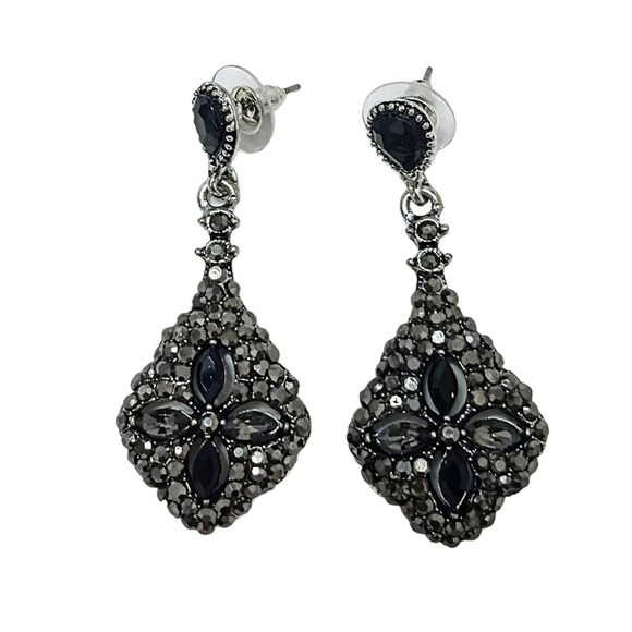 Luxury style Fleur Black Diamonds Simulated Chandelier Pierced Dangle Earrings - Picture 6 of 8